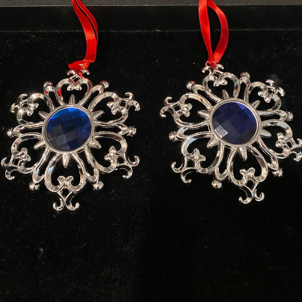 LENOX Bejeweled Silver Plated Sapphire Blue Christmas Ornaments 2 Total🎄